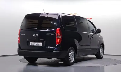 Hyundai Starex 2019, 110323 км, за 9058.68 USD