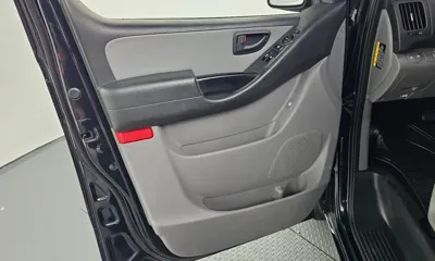 Hyundai Starex 2019, 110323 км, за 9058.68 USD - фото 24