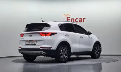 Kia Sportage 2016, 119307 км, за 7118.37 USD