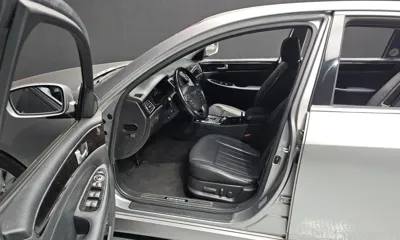 Hyundai Genesis 2012, 111645 км, за 4926.43 USD - фото 10