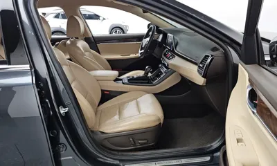 Hyundai Grandeur 2018, 84244 км, за 8857.75 USD - фото 11
