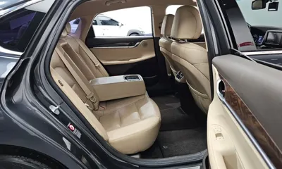Hyundai Grandeur 2018, 84244 км, за 8857.75 USD - фото 12