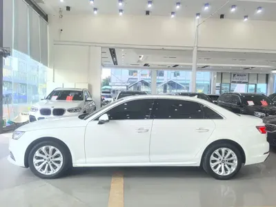 Audi A4L 2019, 81000 км, за 14262.76 USD - фото 7