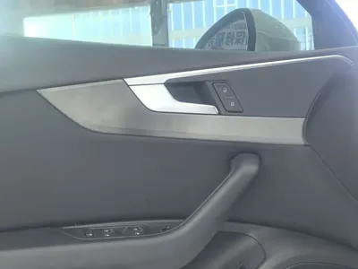 Audi A4L 2019, 81000 км, за 14262.76 USD - фото 9