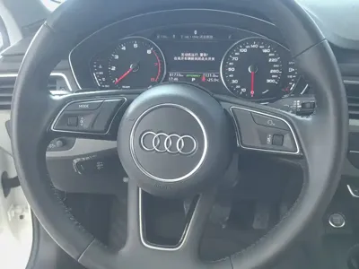 Audi A4L 2019, 81000 км, за 14262.76 USD - фото 18