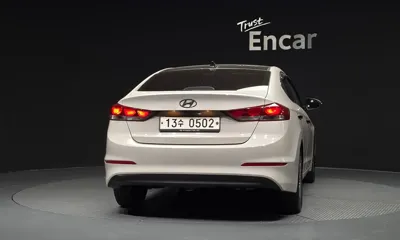 Hyundai Avante 2017, 56392 км, за 6890.72 USD - фото 4