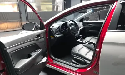 Hyundai Avante 2017, 56392 км, за 6890.72 USD - фото 10