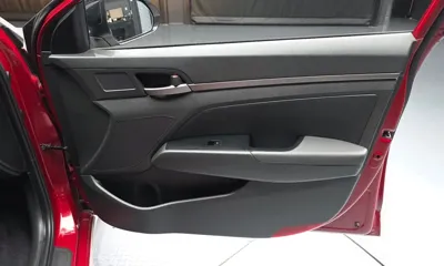 Hyundai Avante 2017, 56392 км, за 6890.72 USD - фото 24