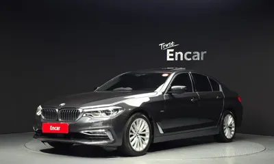 BMW 5-Series · 2018 год