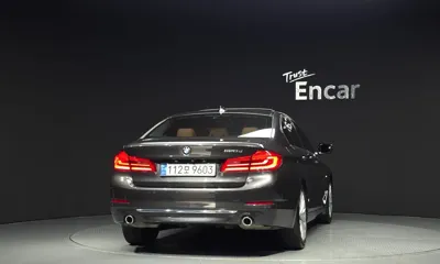BMW 5-Series 2018, 118326 км, за 13976.46 USD