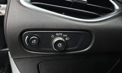 ChevroletGMDaewoo Malibu 2017, 56009 км, за 7548.9 USD - фото 20