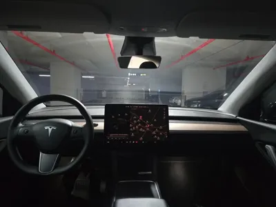 Tesla Model Y 2021, 188000 км, за 20926.87 USD