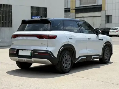 BYD Yuan Up 2025, 25000 км, за 11153.4 USD - фото 9