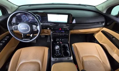 Kia Canival 2023, 68132 км, за 17421.82 USD - фото 7