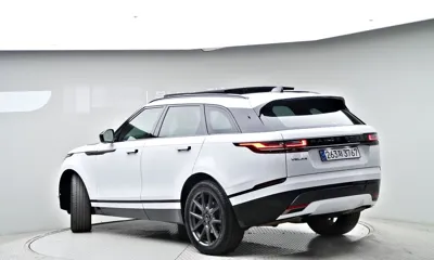 Land Rover Range Rover Velar 2025, 39883 км, за 44619.28 USD