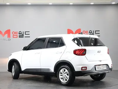 Hyundai Venue 2020, 44591 км, за 10305.89 USD