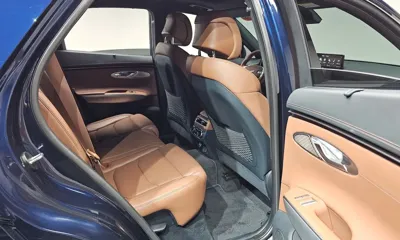 Genesis GV70 2021, 32599 км, за 24429.98 USD - фото 12