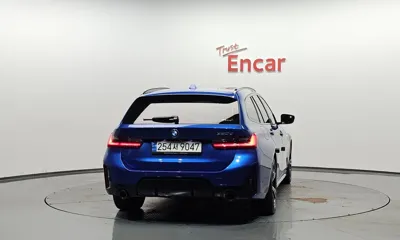 BMW 3-Series 2023, 83903 км, за 23565.71 USD