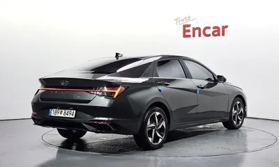 Hyundai Avante 2021, 79033 км, за 10496.26 USD