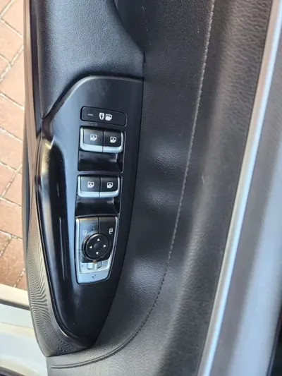 Kia K5 2020, 68440 км, за 11093.61 USD - фото 9