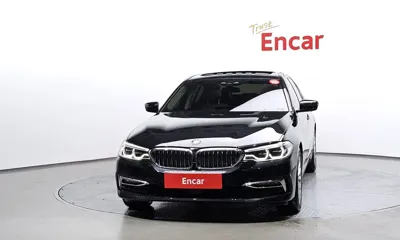 BMW 5-Series 2020, 56650 км, за 18786.97 USD