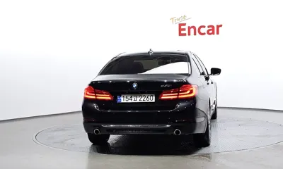 BMW 5-Series 2020, 56650 км, за 18786.97 USD