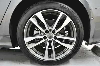 Audi A6 2020, 61701 км, за 19372.03 USD - фото 6