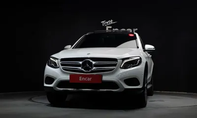 Mercedes-Benz GLC-Class 2019, 101918 км, за 15688.59 USD