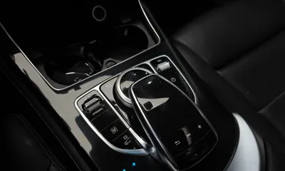 Mercedes-Benz GLC-Class 2019, 101918 км, за 15547.76 USD - фото 20