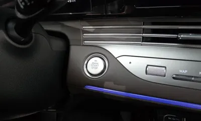 Hyundai Grandeur 2020, 117145 км, за 14657.99 USD - фото 27