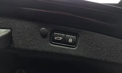 Hyundai Grandeur 2020, 117145 км, за 14657.99 USD - фото 32