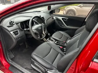 Hyundai Elantra Langdong 2014, 130000 км, за 2471.99 USD