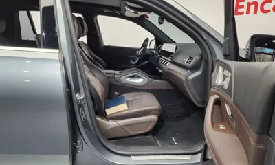 Mercedes-Benz GLS-Class 2021, 129817 км, за 43642.35 USD - фото 11