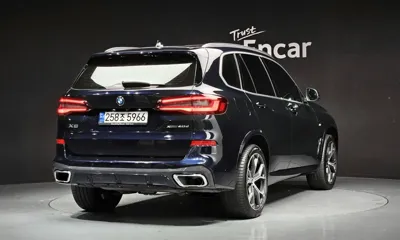 BMW X5 2022, 33736 км, за 54138.06 USD