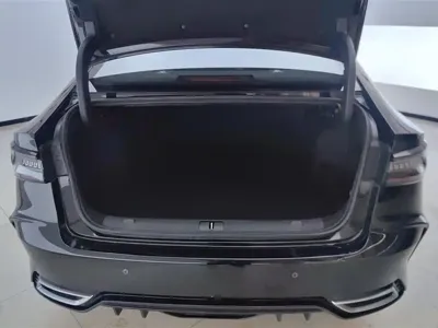 Chery Arrizo 8 2023, 2500 км, за 11447.69 USD