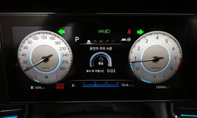 Hyundai Avante 2022, 18944 км, за 16187.64 USD - фото 8