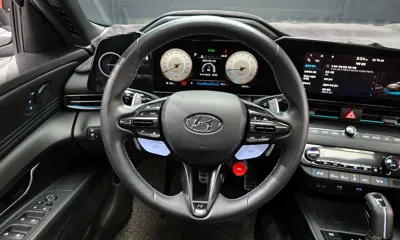 Hyundai Avante 2022, 18944 км, за 16187.64 USD - фото 13