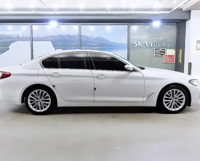 BMW 5-Series 2021, 125282 км, за 17941.88 USD