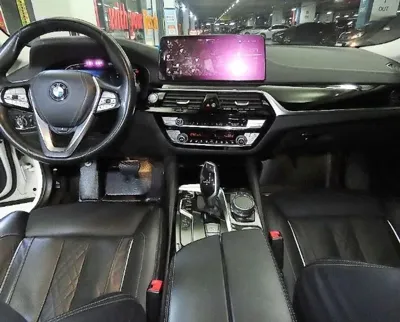 BMW 5-Series 2021, 125282 км, за 17941.88 USD - фото 10