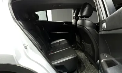 Kia Sportage 2020, 59865 км, за 10564.91 USD - фото 12