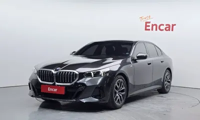 BMW 5-Series · 2024 год