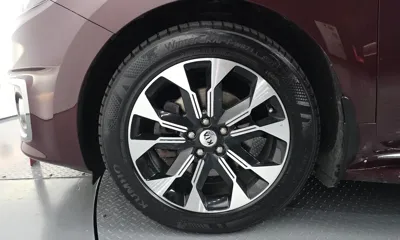 Kia Canival 2017, 203096 км, за 4488.68 USD
