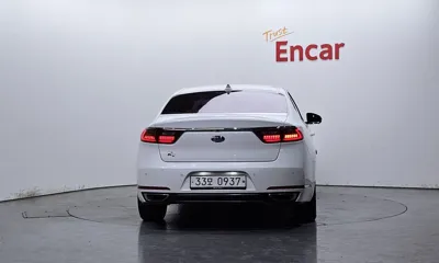 Kia K7 2016, 98526 км, за 8255.86 USD