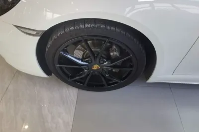 Porsche 718 · 2020 год