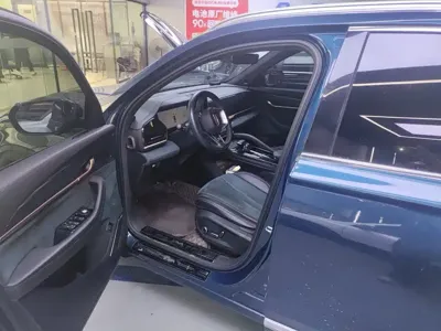 Geely Xingyue L