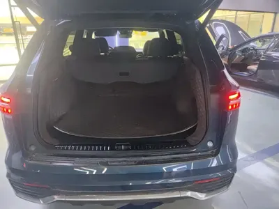 Geely Xingyue L