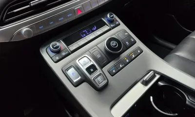 Hyundai Palisade 2021, 77930 км, за 18051.73 USD - фото 9