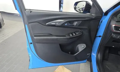 ChevroletGMDaewoo Trailblazer 2023, 60564 км, за 18708.15 USD - фото 24