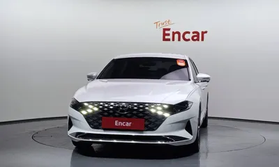 Hyundai Grandeur 2022, 66106 км, за 16541.95 USD