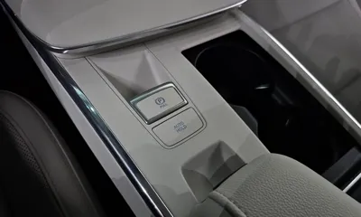Hyundai Grandeur 2022, 66106 км, за 16541.95 USD - фото 17